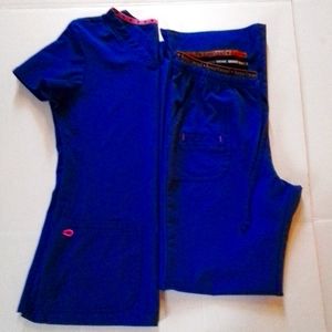 HEARTSOUL scrub sets xs/sm